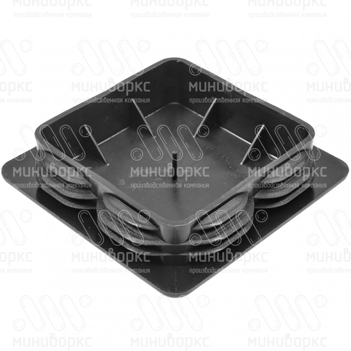 Заглушка пластиковая квадратная 150х150, с плоской шляпкой, серия ILQ, стенка 5.0-8.0 мм, цвет черный – ILQ150 - 3